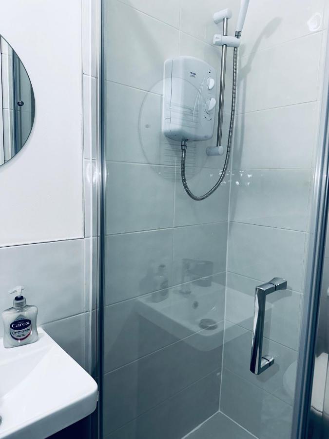 Stylish Town House - Modern Double Room - 1 Coventry Extérieur photo
